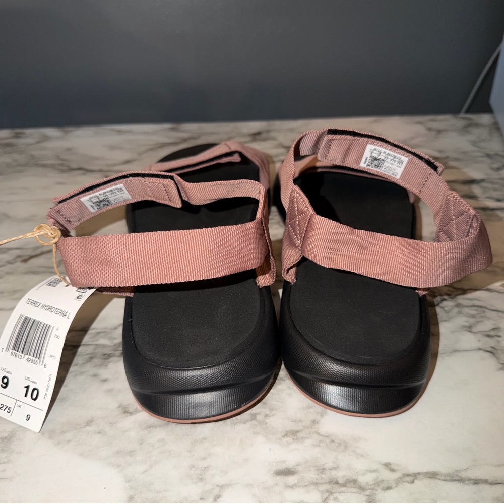Adidas Terrex sandals - Picture 3 of 8